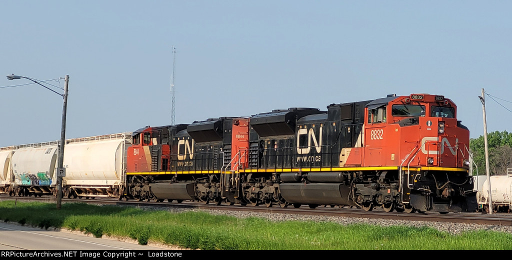 CN 8832 CN 8844